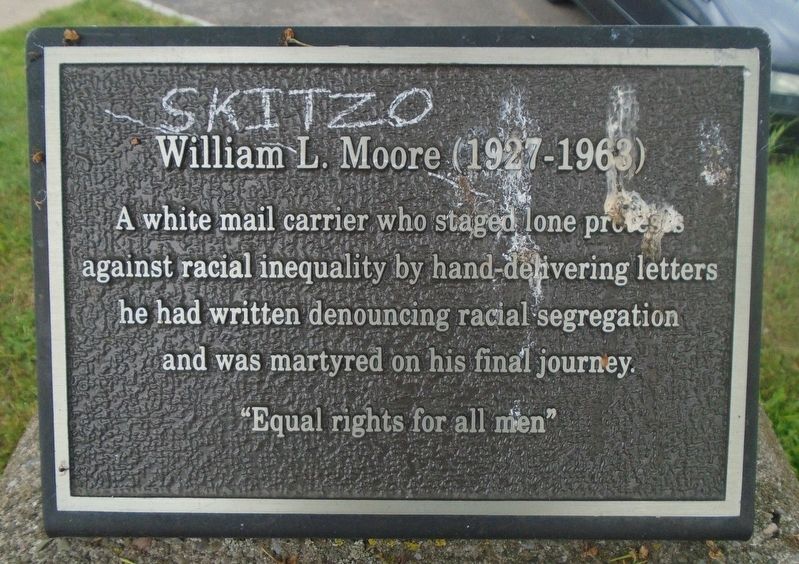William L. Moore Marker image. Click for full size.