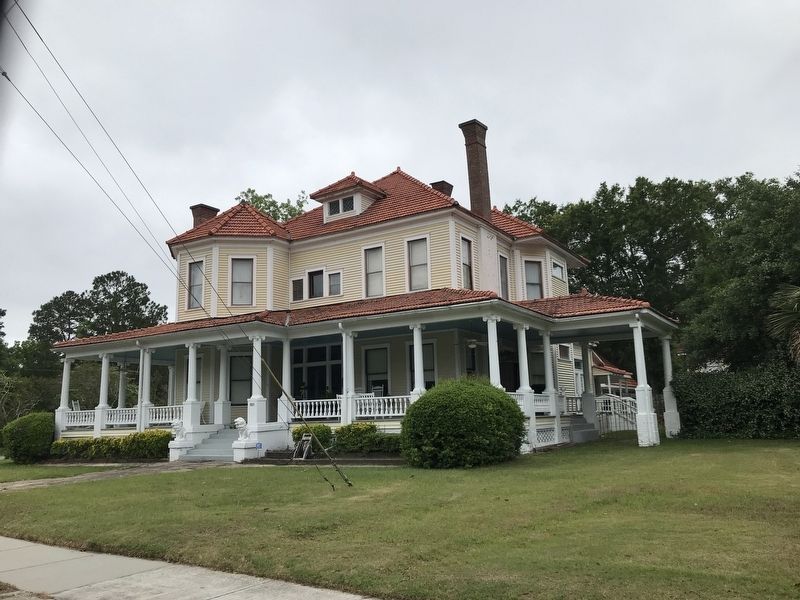 House in Savannah Avenue Historic District image. Click for full size.