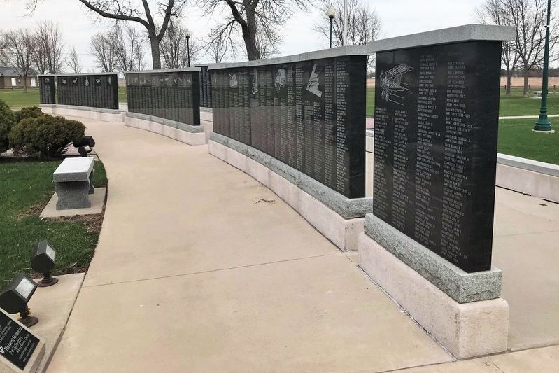 Watertown Veterans Memorial Walls of Names image. Click for full size.