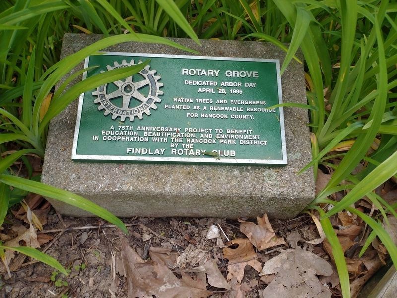 Rotary Grove dedication plaque image. Click for full size.