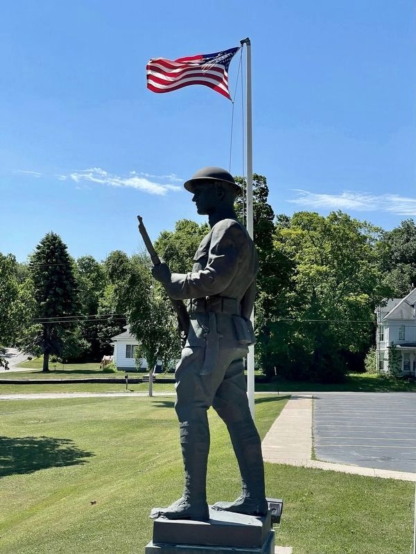 Mackinac County Soldiers & Sailors War Memorial image. Click for full size.
