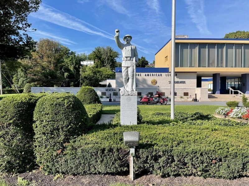 World War I Memorial image. Click for full size.