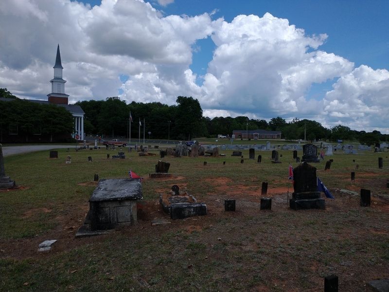 Beaverdam Baptist Church Cemetery image. Click for full size.