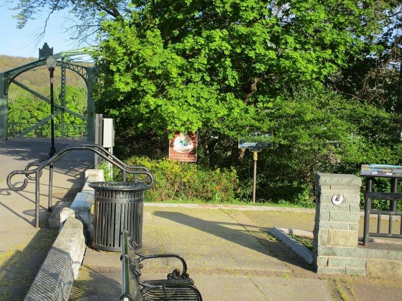 Confluence Park Marker image. Click for full size.