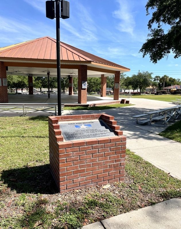 Gold Star Mothers Marker. Click for full size. Gold Star Mothers Marker image. Click for full size.