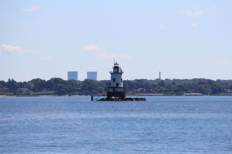 Conimicut Lighthouse image. Click for full size.