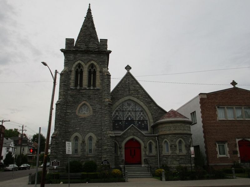 Trinity Memorial Episcopal Church image. Click for full size.