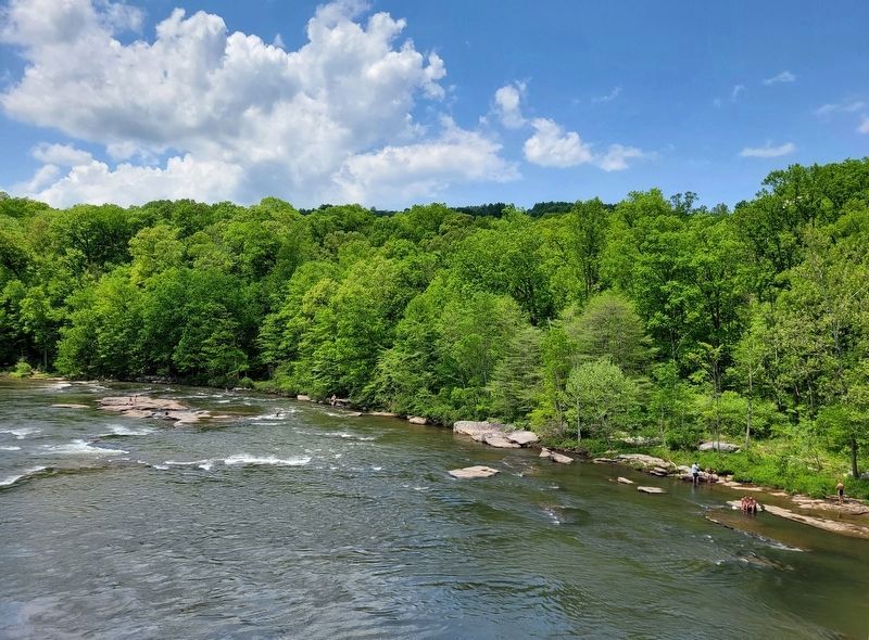 Ferncliff Peninsula. Click for full size. Ferncliff Peninsula image. Click for full size.