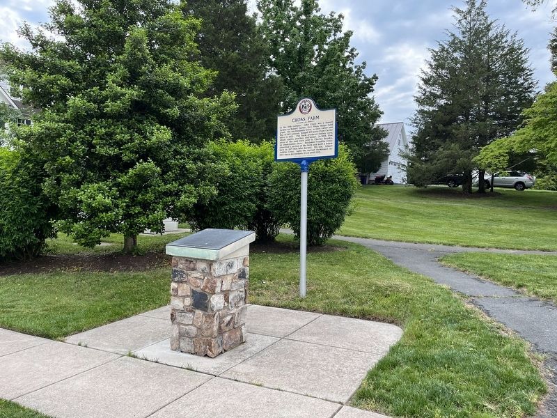 The Cross Farmhouse Marker. Click for full size. The Cross Farmhouse Marker image. Click for full size.