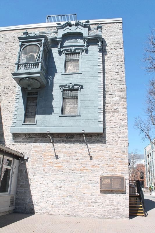 Tin House Marker. Click for full size. Tin House Marker image. Click for full size.