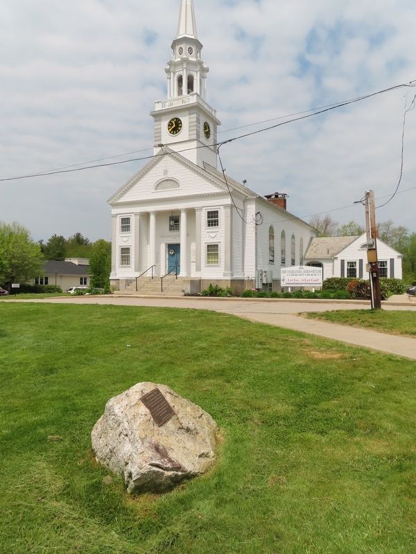 Tercentenary Tree Marker and the First Congregational Church of Rutland image. Click for full size.