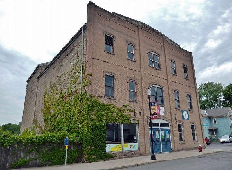Sampson Theatre (<i>southwest elevation</i>) image. Click for full size.