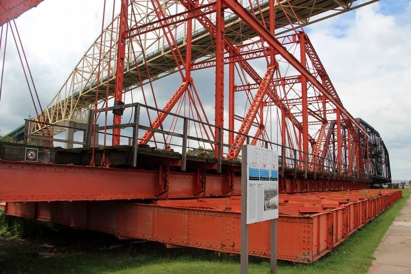Emergency Swing Bridge Dam / Barrage tournant de secours Marker image. Click for full size.