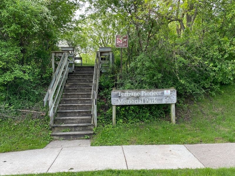Terhune Memorial Park Entrance image. Click for full size.