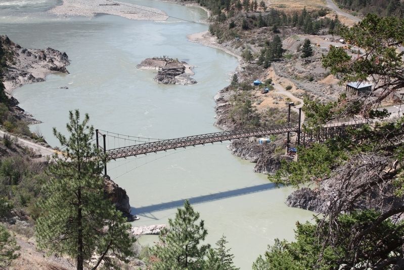 The Old Bridge image. Click for full size.