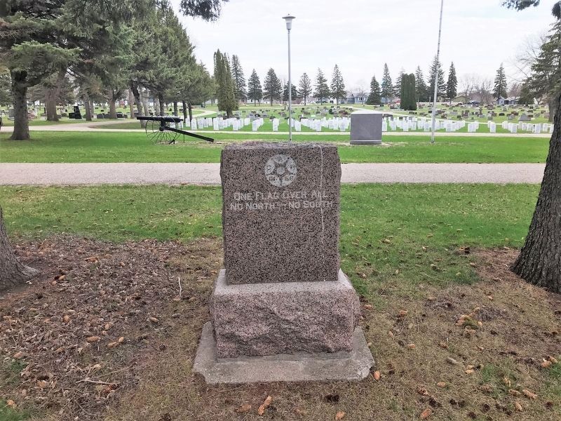 Freeman Thayer Post Memorial, from the west. Click for full size. Freeman Thayer Post Memorial, from the west image. Click for full size.