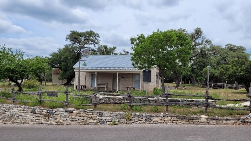 The view of the Winters-Wimberley House from the street image. Click for full size.