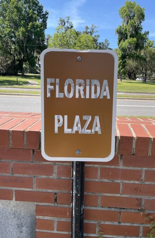 Florida Plaza sign. Click for full size. Florida Plaza sign image. Click for full size.