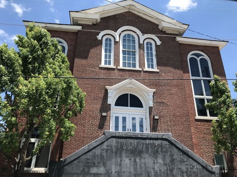 Elm Street Methodist Church image. Click for full size.