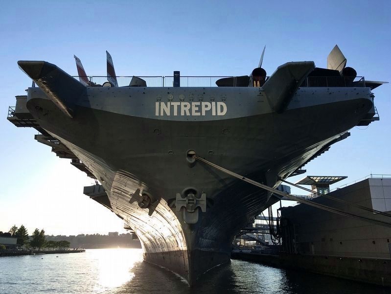 USS <i>Intrepid</i> image. Click for full size.