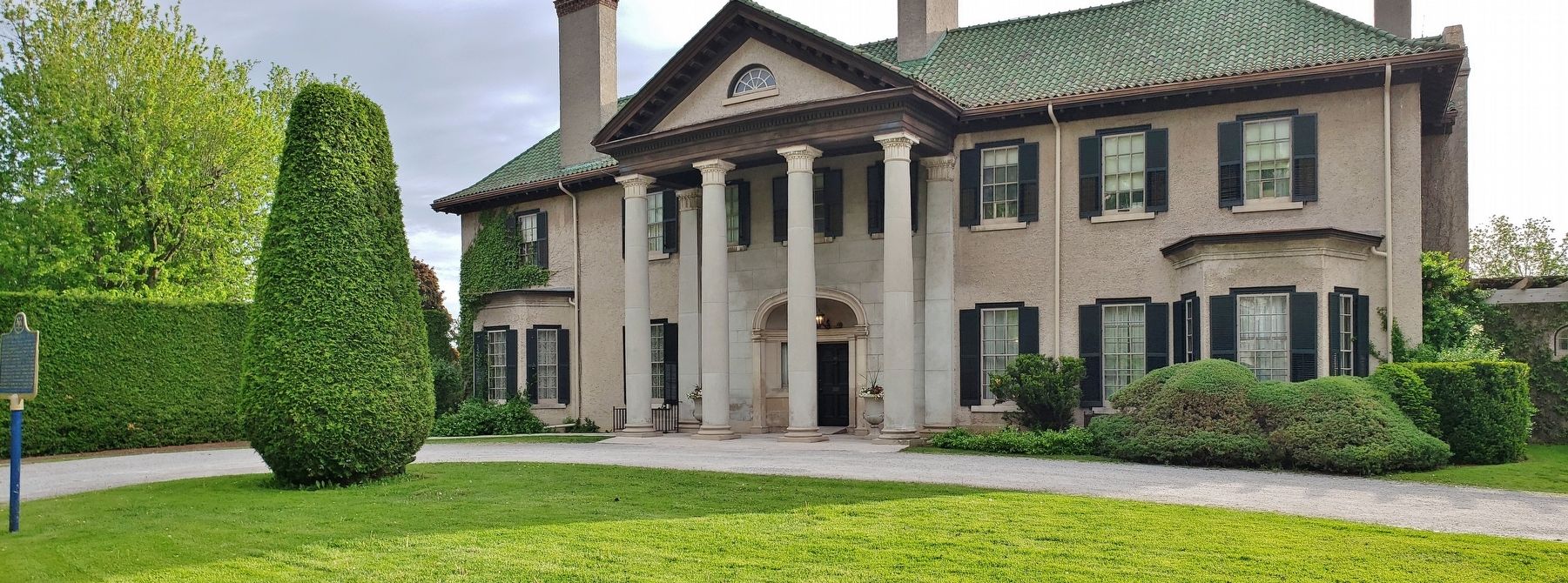 McLaughlin Mansion • Parkwood Estate image. Click for full size.