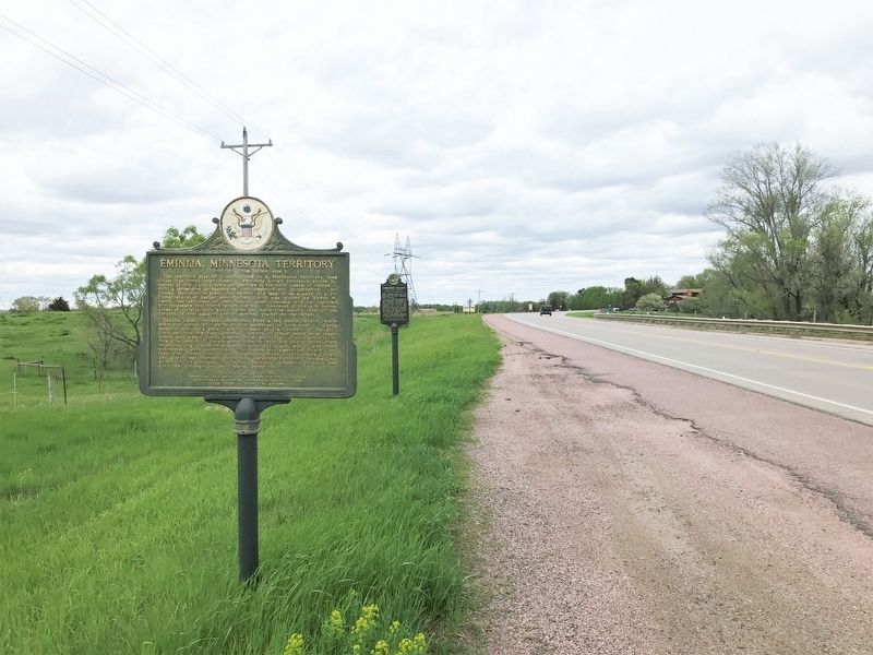 Eminija, Minnesota Territory Marker, from the south image. Click for full size.