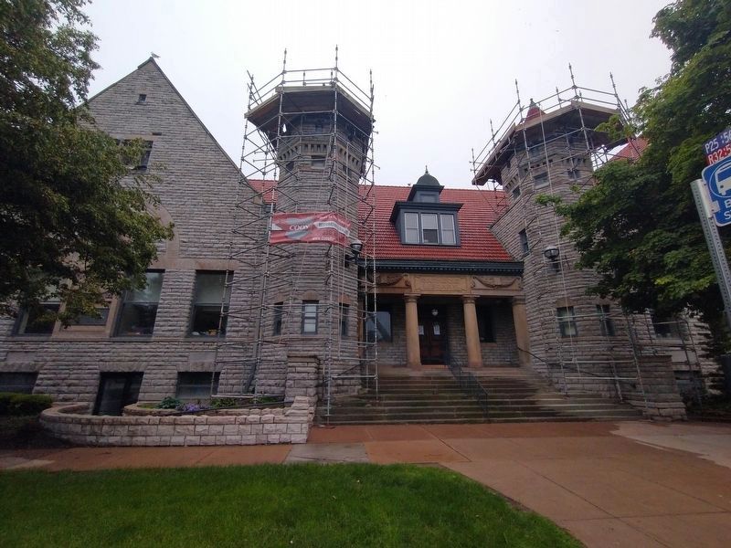 Sandusky Carnegie Library image. Click for full size.