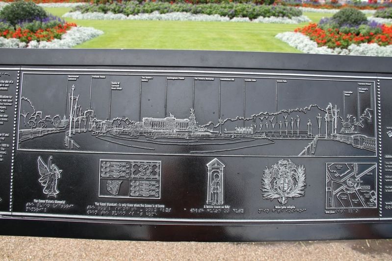 Buckingham Palace Marker (center) image. Click for full size.