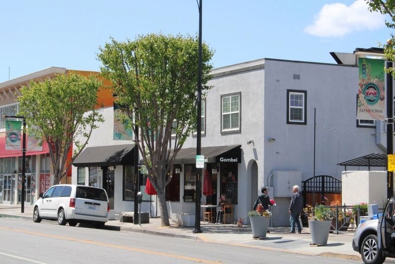 Location of Tom and Mary's Snack Shop image. Click for full size.