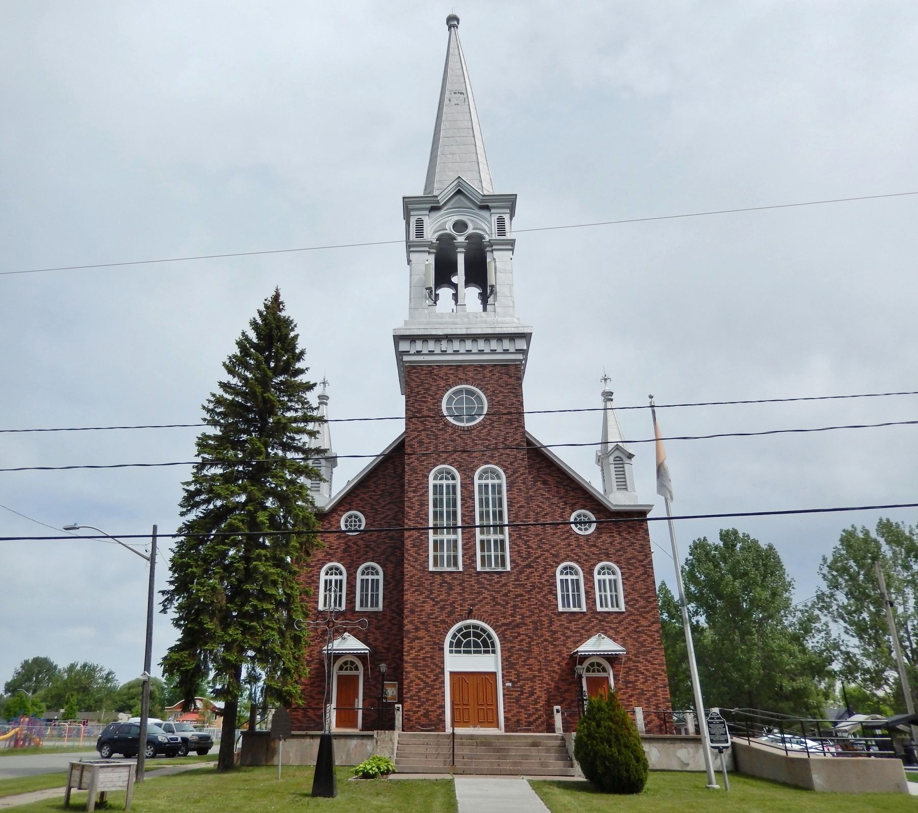 Saint-Joseph-de-Notre-Dame-du-Nord Church image. Click for full size.