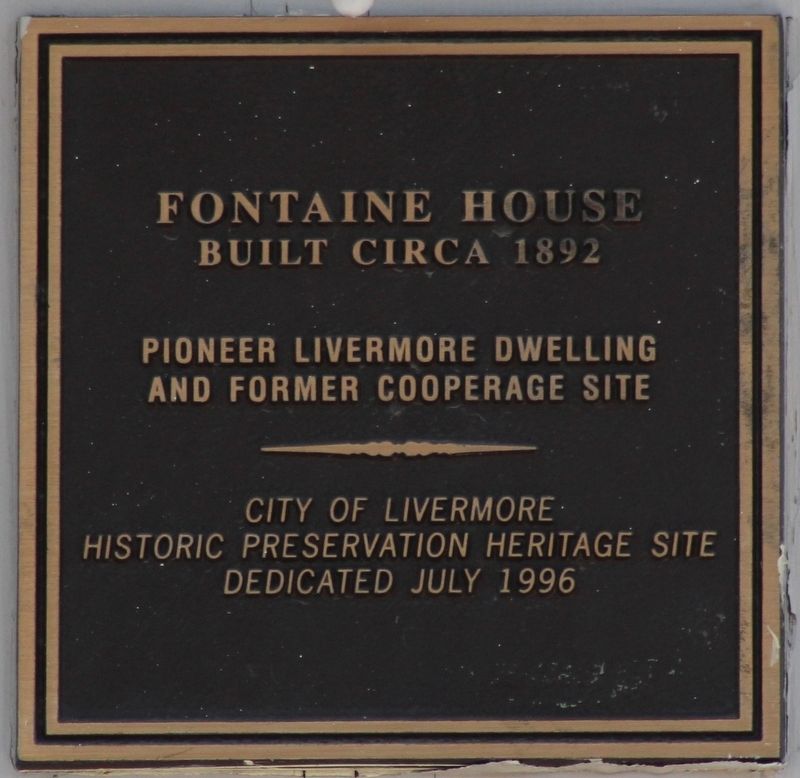 Fountaine House Marker image. Click for full size.