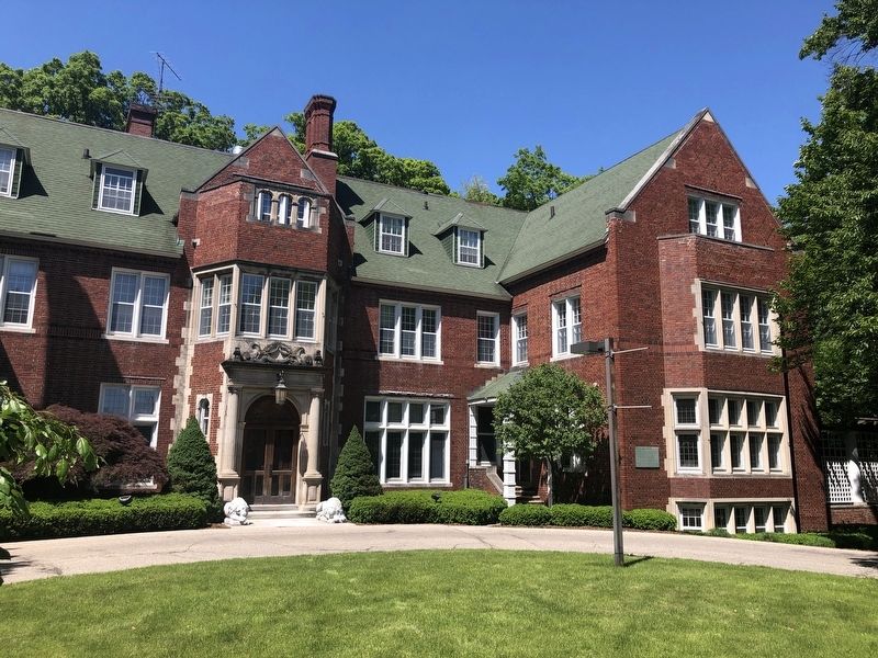 Holmdene Hall, formerly Holmdene Manor. Click for full size. Holmdene Hall, formerly Holmdene Manor image. Click for full size.