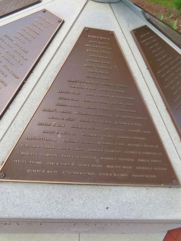 West Brookfield Veterans Monument image. Click for full size.
