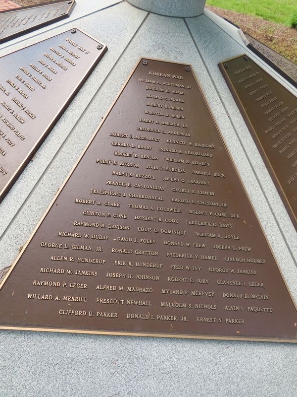 West Brookfield Veterans Monument image. Click for full size.