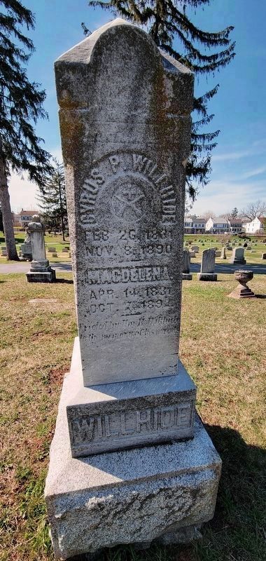 Grave of Private Cyrus P. Willhide image. Click for full size.