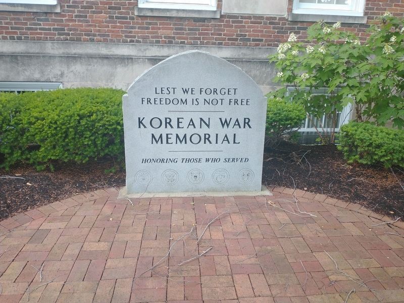 Clemont County Korean War Memorial image. Click for full size.