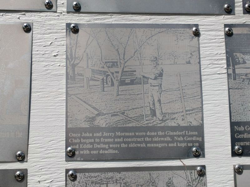 Mini Golf Course Story Marker image. Click for full size.