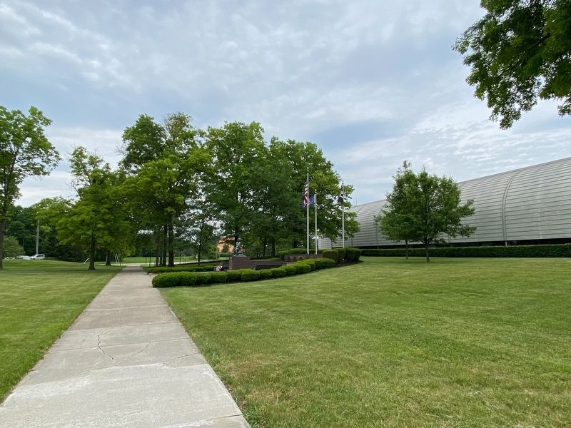 Flat Rock Veterans Memorial image. Click for full size.
