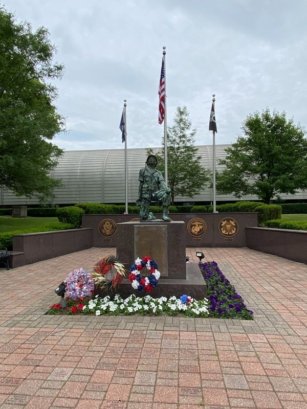 Flat Rock Veterans Memorial image. Click for full size.