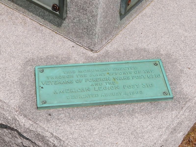 Rutland Veterans Monument. Click for full size. Rutland Veterans Monument image. Click for full size.