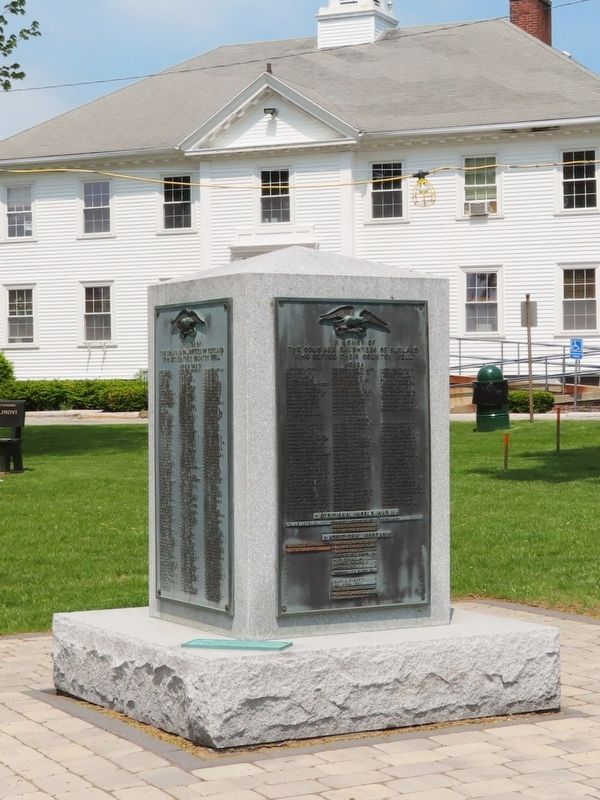 Rutland Veterans Monument image. Click for full size.