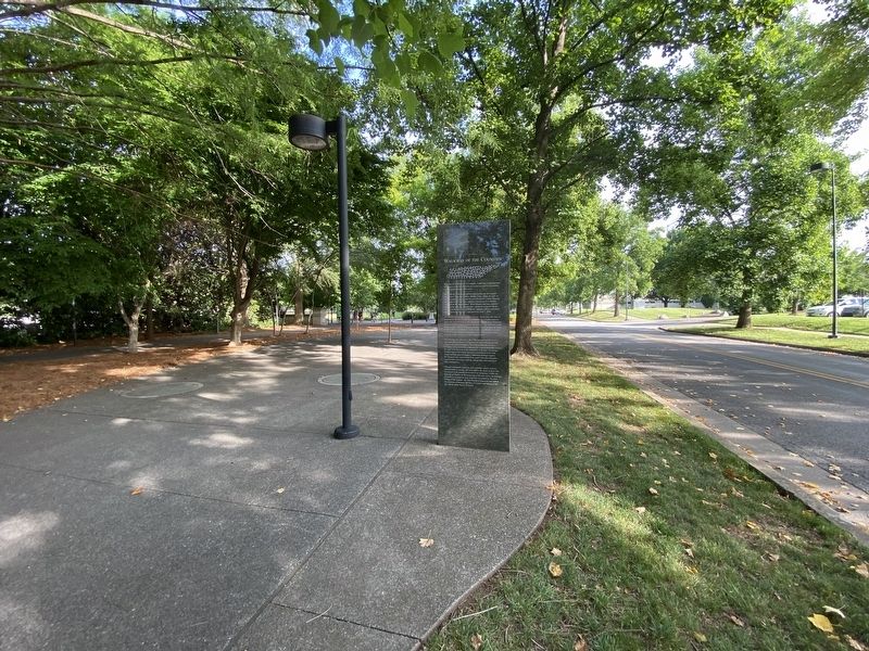Walkway of the Counties/Mississippi River Valley Marker image. Click for full size.