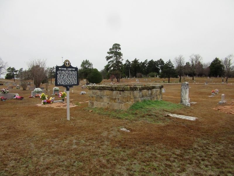 Buckner Cemetery and Marker image. Click for full size.