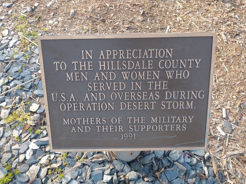Hillsdale County Desert Storm Memorial image. Click for full size.