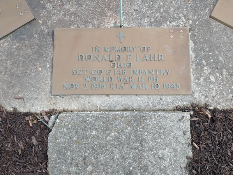 World War II Veterans Memorial image. Click for full size.