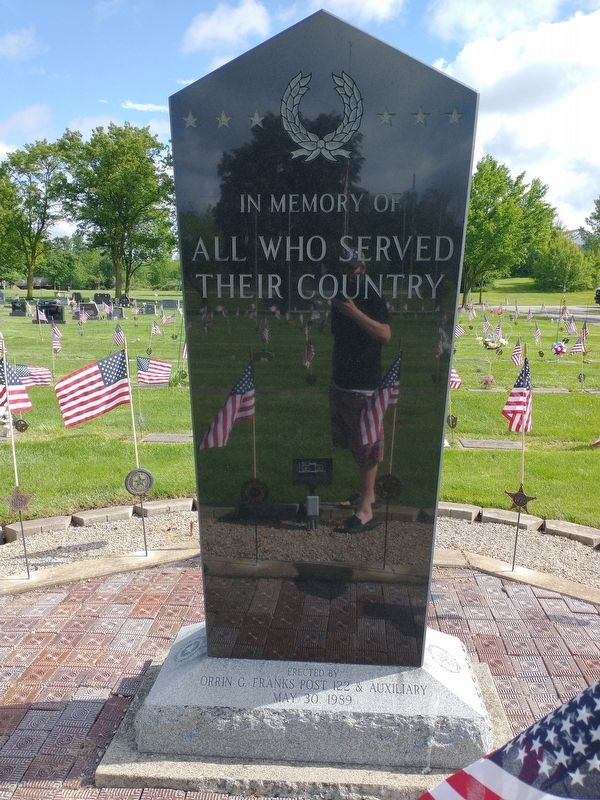 Veterans Memorial image. Click for full size.