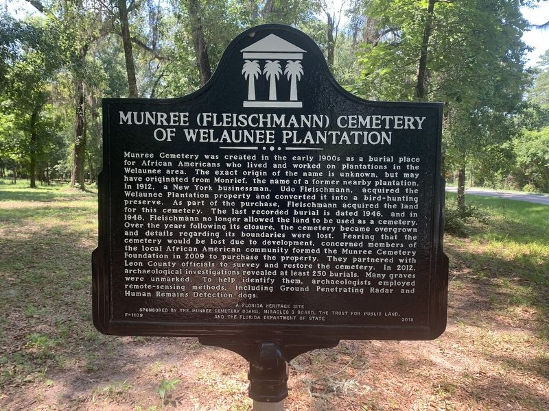 Munree (Fleischmann) Cemetery of Welaunee Plantation Marker image. Click for full size.