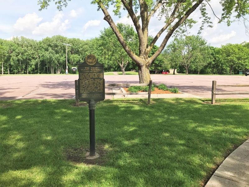The First "Flying Machine" Marker, from the west. Click for full size. The First "Flying Machine" Marker, from the west image. Click for full size.