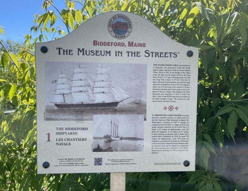 The Biddeford Shipyards / Les Chantiers Navals Marker image. Click for full size.