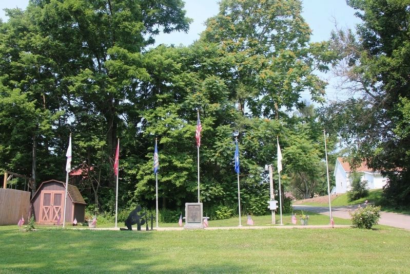 Lest We Forget Marker. Click for full size. Lest We Forget Marker image. Click for full size.